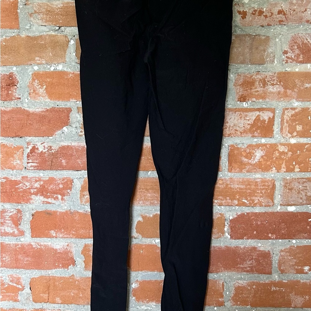 ALO Yoga Black Leggings